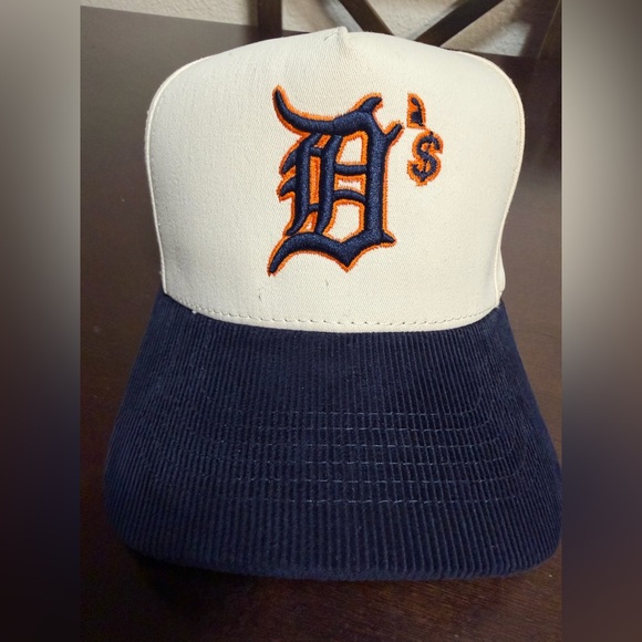 Easy LA Other - Detroit D Snapback Hat Doughboy Patch Corduroy Brim